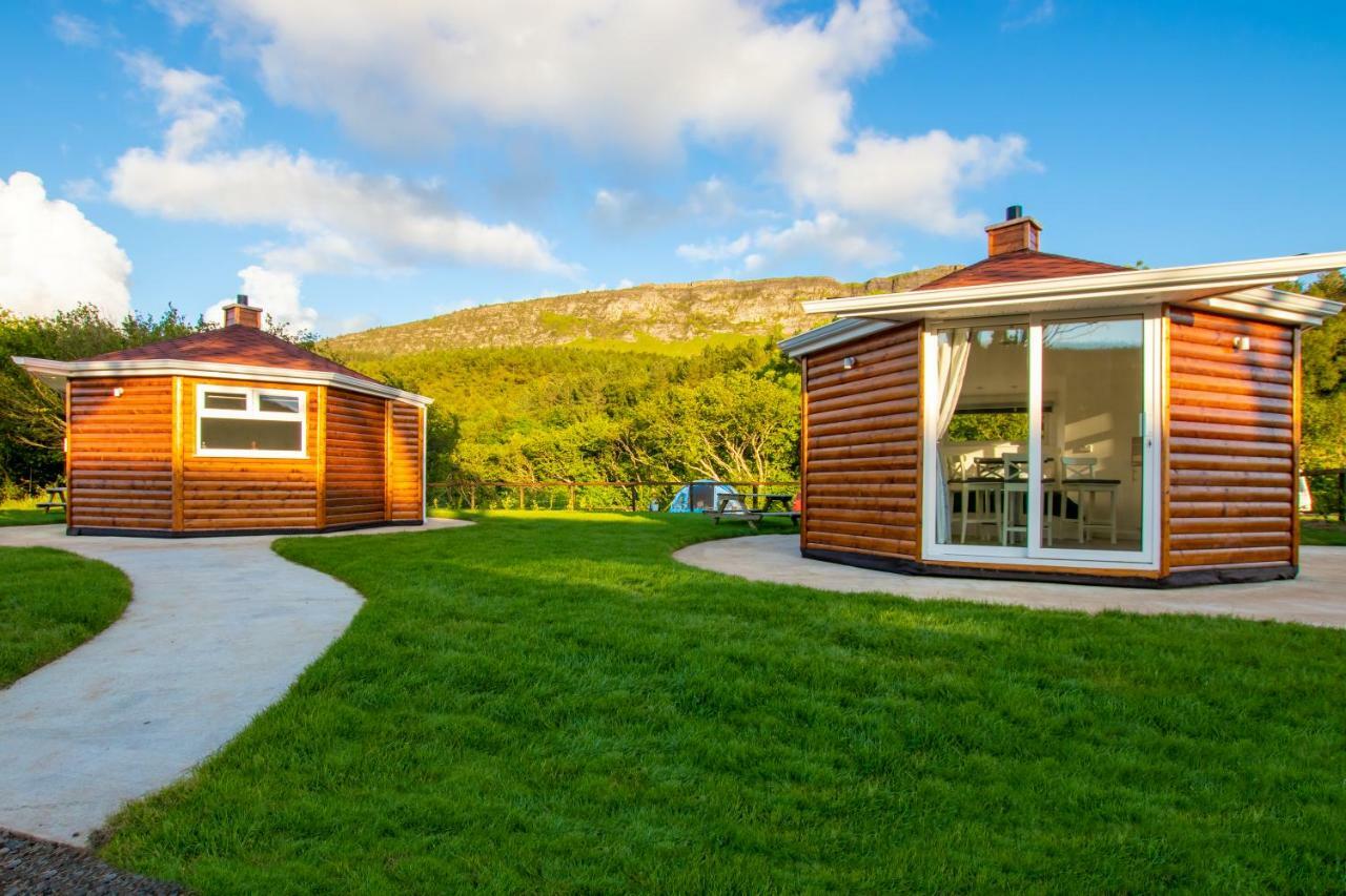 Waterfall Caves Turn-Around-Houses Villa Limavady Eksteriør bilde